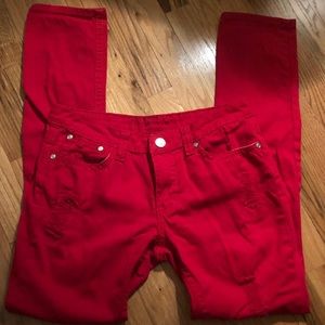Red skinny jeans